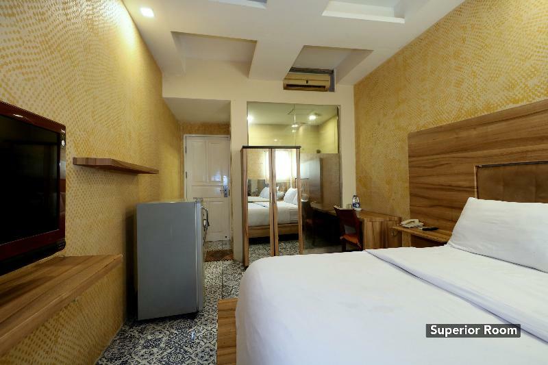 Magnolia Hotel Джакарта Екстер'єр фото