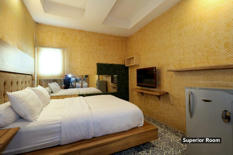 Magnolia Hotel Джакарта Екстер'єр фото
